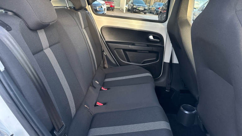 Volkswagen Up 1.0 90PS High Up 5dr Petrol Hatchback